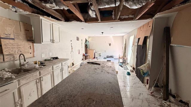 9621 Dogwood Lane, Houston, TX 77365