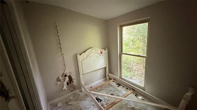 9621 Dogwood Lane, Houston, TX 77365