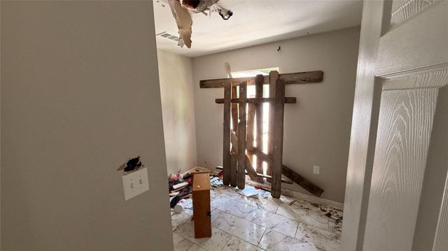 9621 Dogwood Lane, Houston, TX 77365