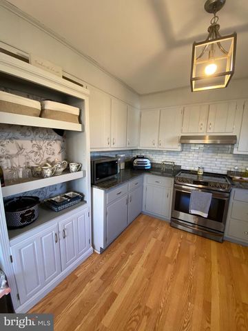 847 RIVENDELL LN, Pottstown, PA 19464