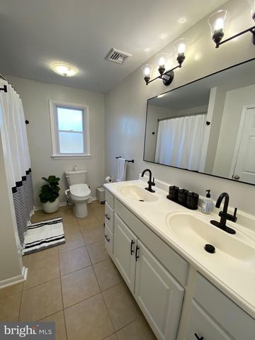 847 RIVENDELL LN, Pottstown, PA 19464