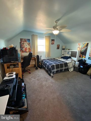 847 RIVENDELL LN, Pottstown, PA 19464