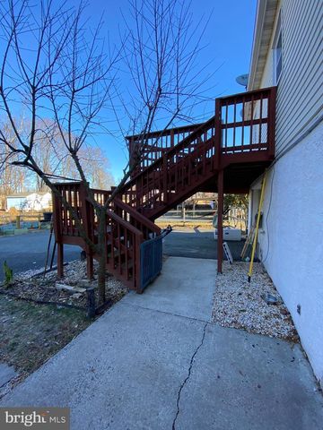 847 RIVENDELL LN, Pottstown, PA 19464