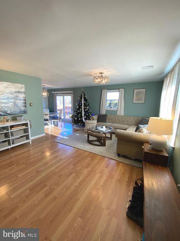 847 RIVENDELL LN, Pottstown, PA 19464