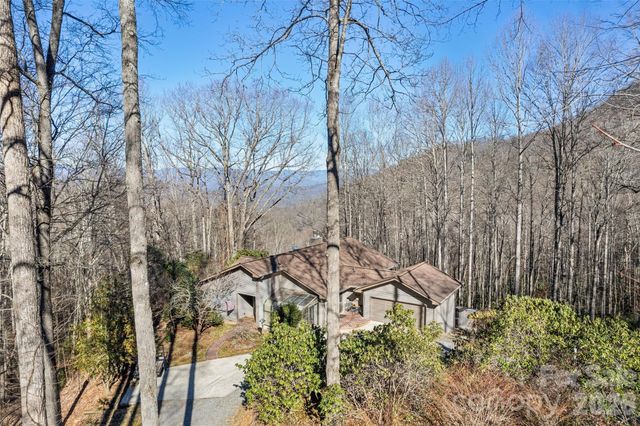 831 Forest Run Road, Whittier, NC 28789