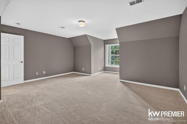 1081 Addington Lane, Ann Arbor, MI 48108