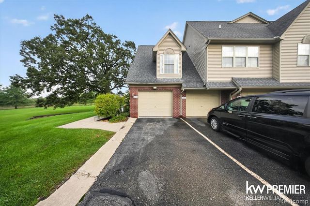 1081 Addington Lane, Ann Arbor, MI 48108