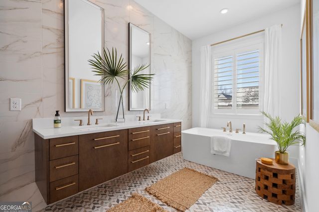 6740 AVIS WALK Avis Walk, Alpharetta, GA 30005