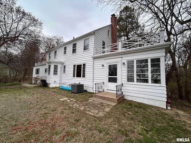 2606 W LAKE SHORE Drive, Springfield, IL 62712