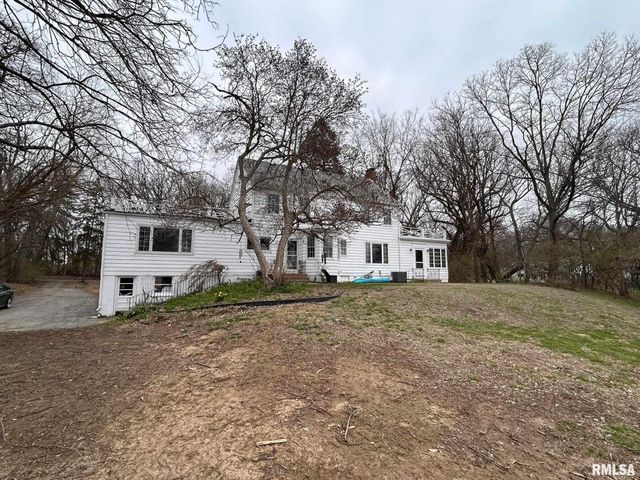 2606 W LAKE SHORE Drive, Springfield, IL 62712