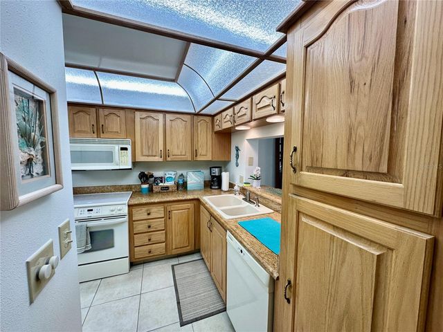 15462 GULF BOULEVARD 501, Madeira Beach, FL 33708