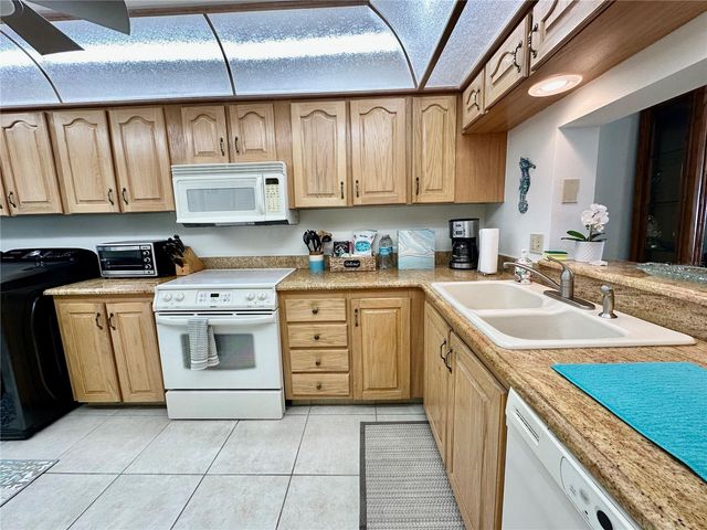 15462 GULF BOULEVARD 501, Madeira Beach, FL 33708