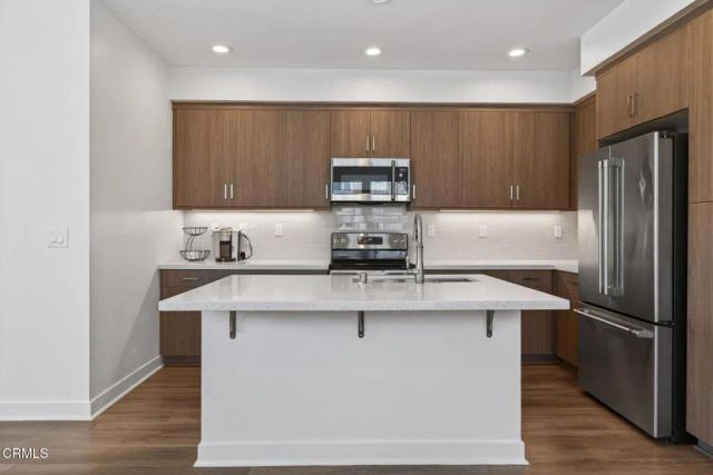 5680 Surfrider Way 101, Goleta, CA 93117