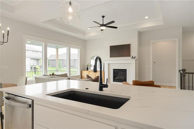 9037 Mesquite Street, Shawnee, KS 66227