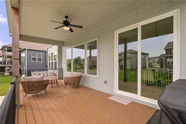 9037 Mesquite Street, Shawnee, KS 66227