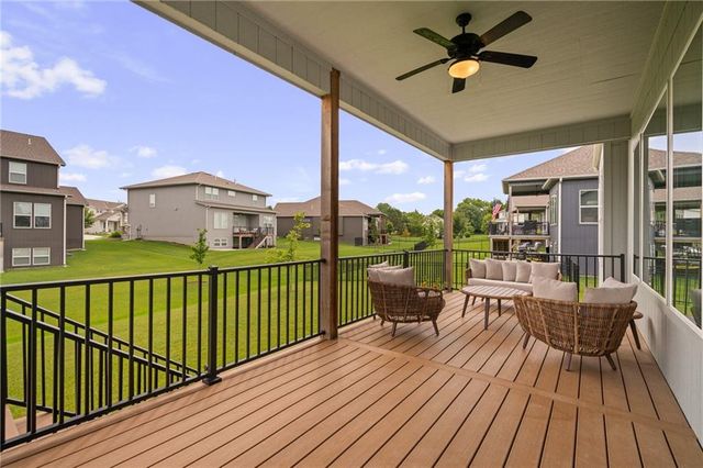 9037 Mesquite Street, Shawnee, KS 66227