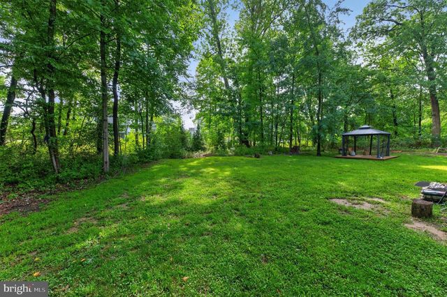 62 HIGGINS AVE, Clementon, NJ 08021