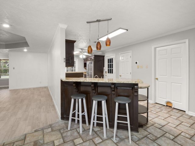 754 Browns Ln, Leesville, LA 71446