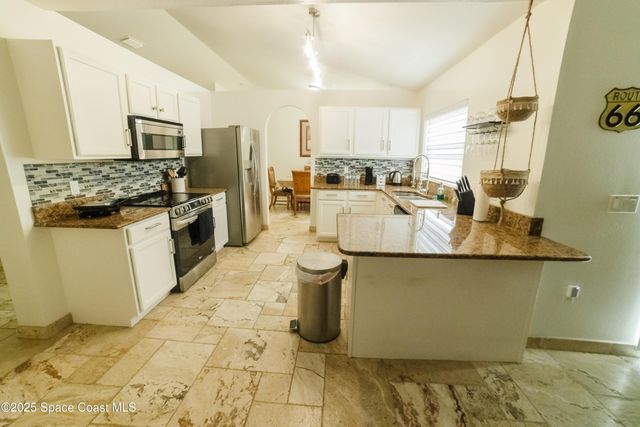 458 Beauregard Avenue NE, Palm Bay, FL 32907