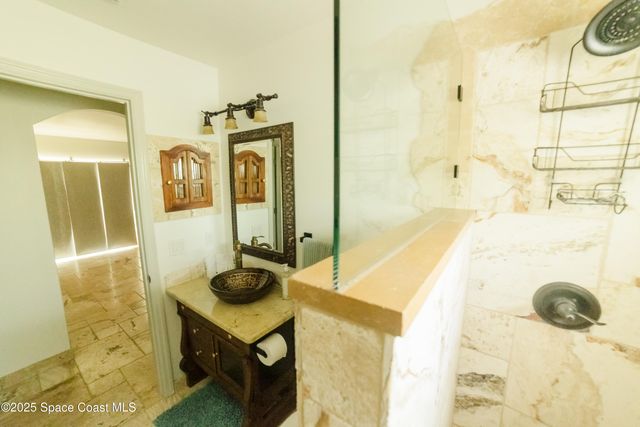 458 Beauregard Avenue NE, Palm Bay, FL 32907