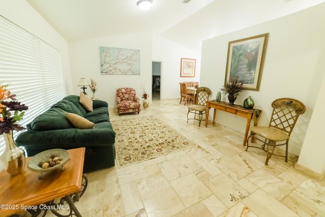 458 Beauregard Avenue NE, Palm Bay, FL 32907