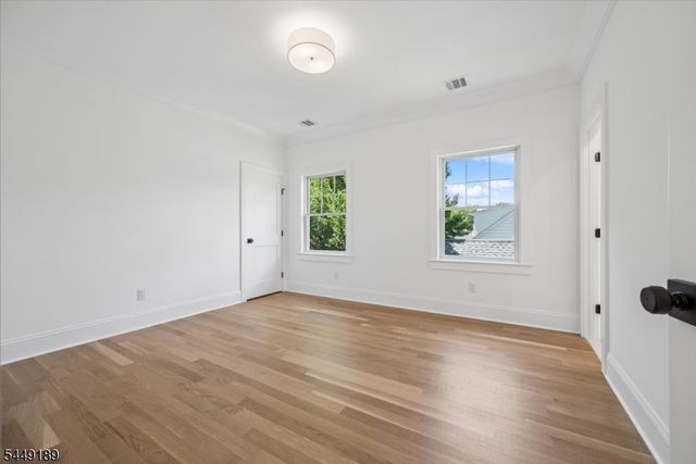 169 Watchung Ave, Chatham Boro, NJ 07928