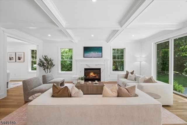 169 Watchung Ave, Chatham Boro, NJ 07928