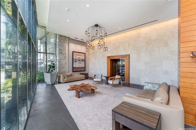 1189 Waimanu Street 2204, Honolulu, HI 96814