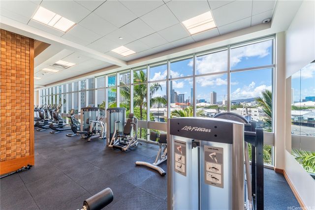 1189 Waimanu Street 2204, Honolulu, HI 96814