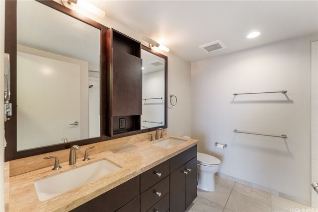 1189 Waimanu Street 2204, Honolulu, HI 96814