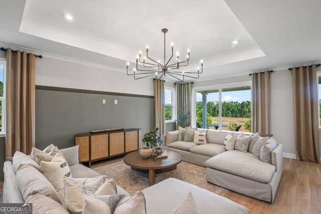 134 Kenney Way, Locust Grove, GA 30248