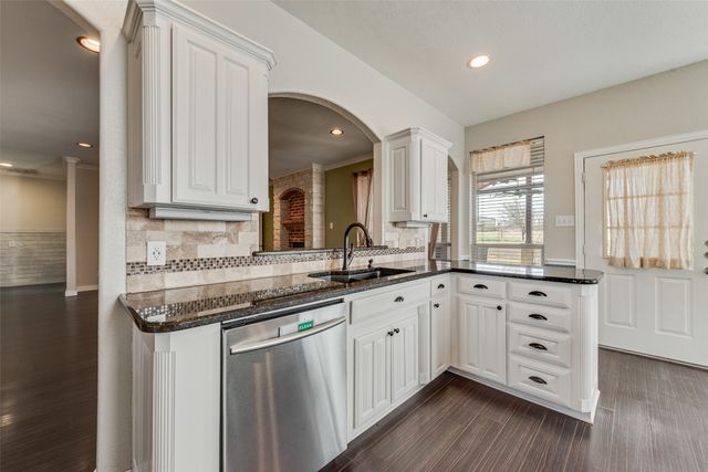 14000 Northwest Court, Haslet, TX 76052