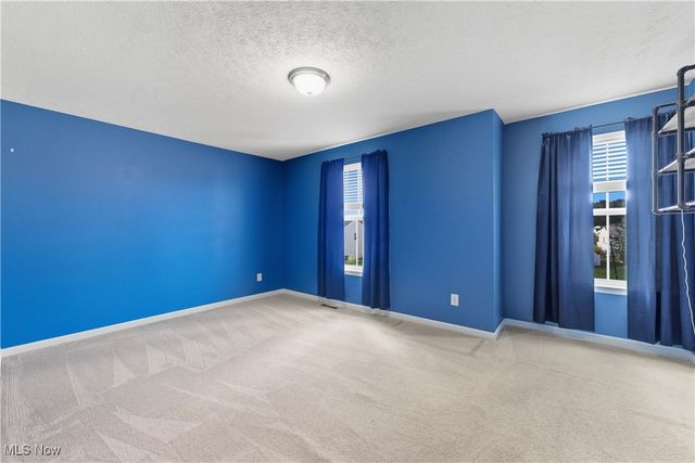 6456 Horseshoe Avenue NE, Canton, OH 44721