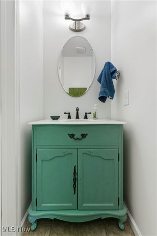 6456 Horseshoe Avenue NE, Canton, OH 44721