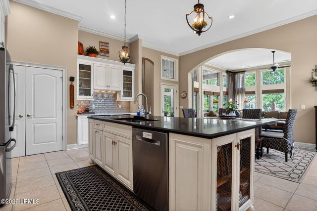 4 Beech Hill Court, Hilton Head Island, SC 29928