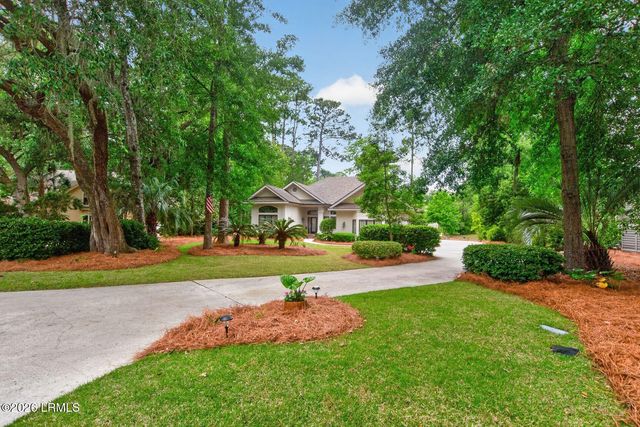 4 Beech Hill Court, Hilton Head Island, SC 29928