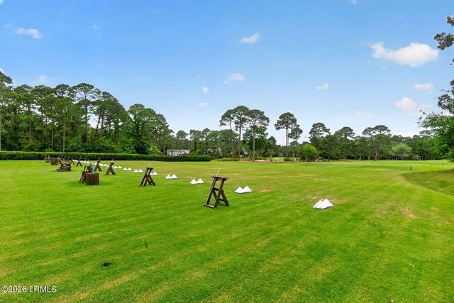 4 Beech Hill Court, Hilton Head Island, SC 29928