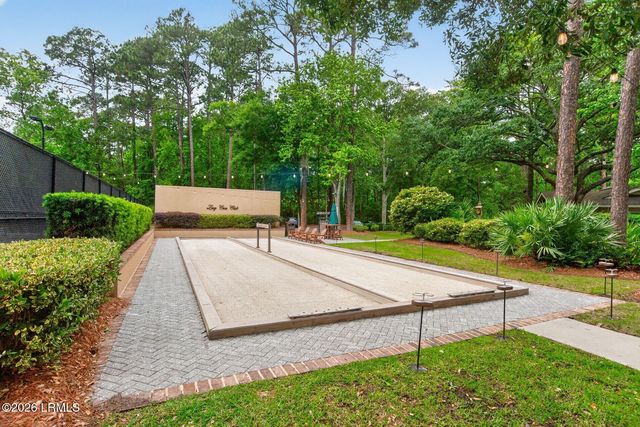 4 Beech Hill Court, Hilton Head Island, SC 29928