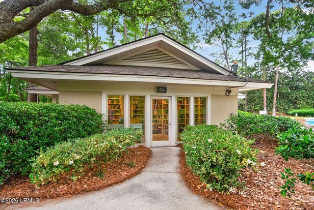 4 Beech Hill Court, Hilton Head Island, SC 29928