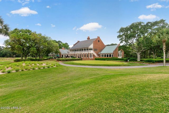 4 Beech Hill Court, Hilton Head Island, SC 29928