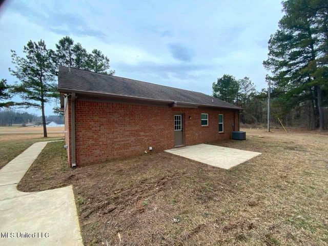 564 Buchanan Road, Holly Springs, MS 38635