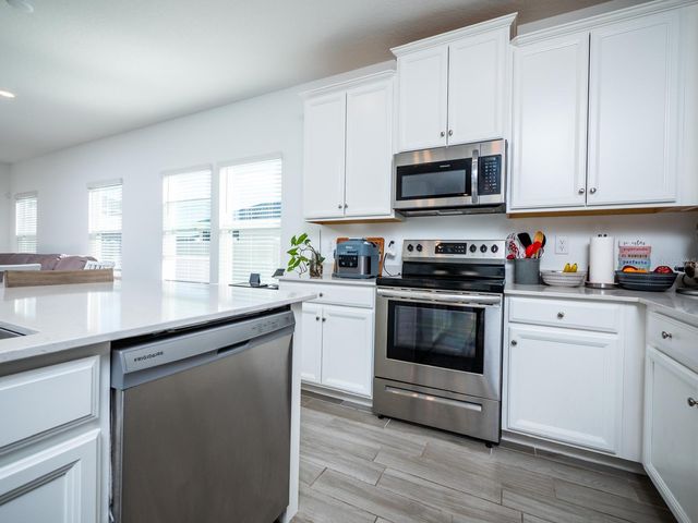 9052 SW 58TH CIRCLE, Ocala, FL 34476