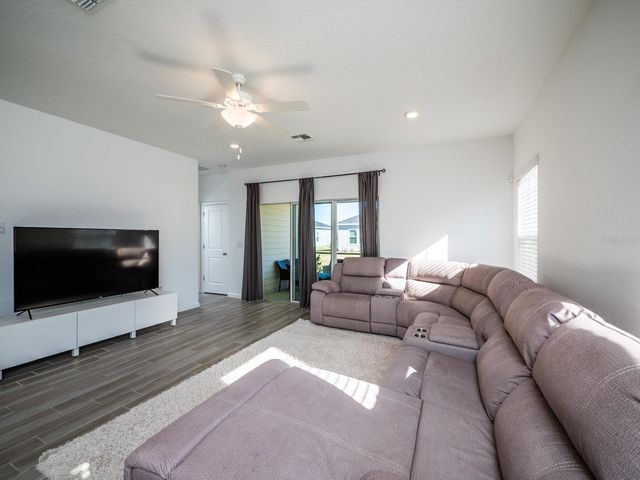 9052 SW 58TH CIRCLE, Ocala, FL 34476