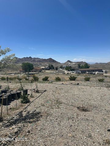 2068 NE Sierra Vista Drive, Tonopah, NV 89049