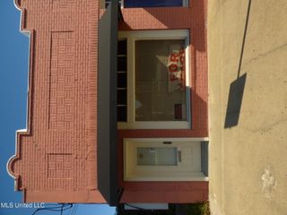 310 Delaware Avenue, Mccomb, MS 39648