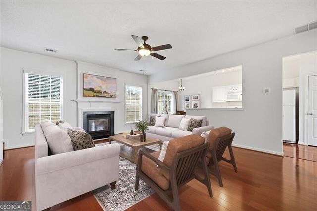 5402 Falling Water Terrace, Roswell, GA 30076