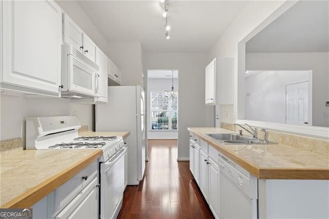 5402 Falling Water Terrace, Roswell, GA 30076