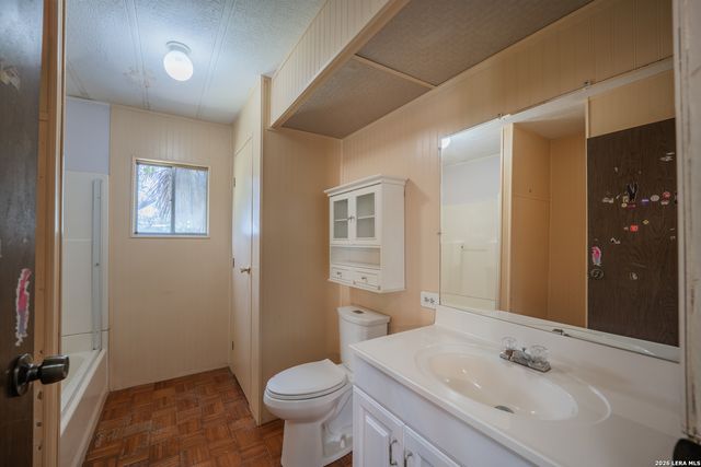 107 Sun Valley Dr, Spring Branch, TX 78070