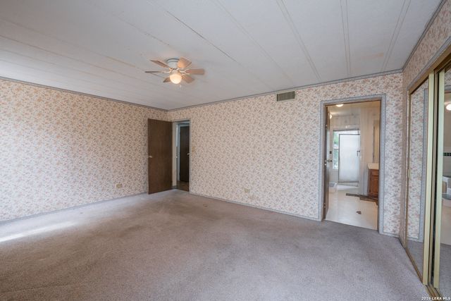 107 Sun Valley Dr, Spring Branch, TX 78070