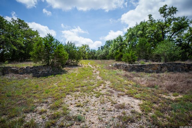 107 Sun Valley Dr, Spring Branch, TX 78070
